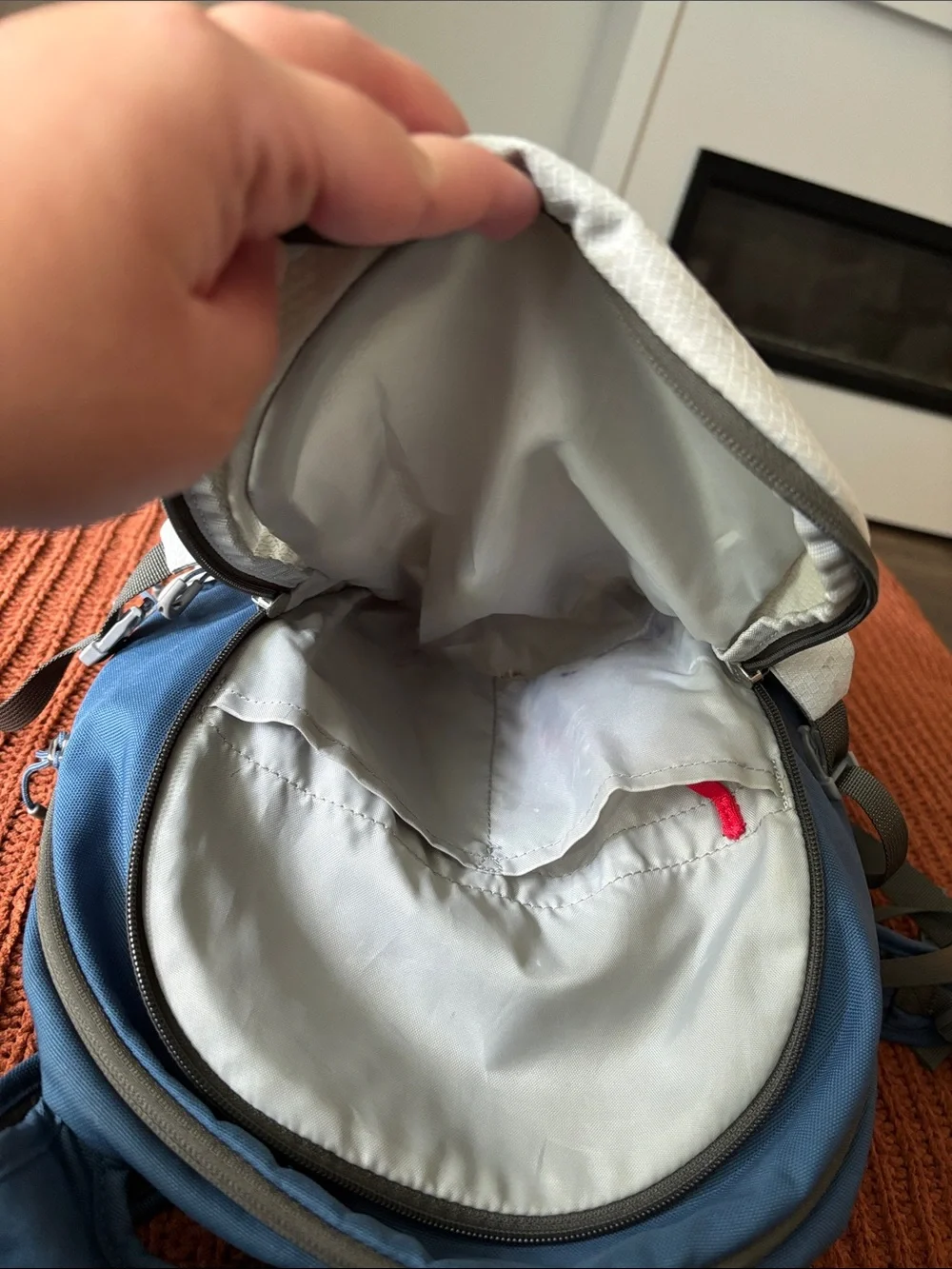 OSPREY men daypack